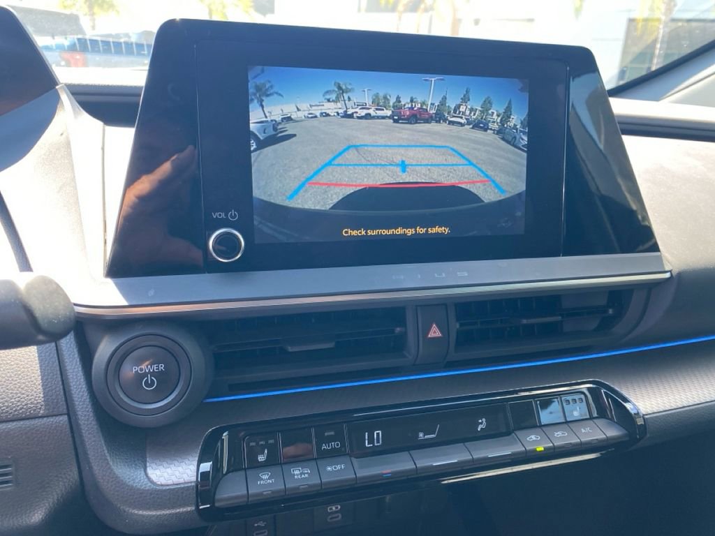 Used 2023 Toyota Prius XLE image 9