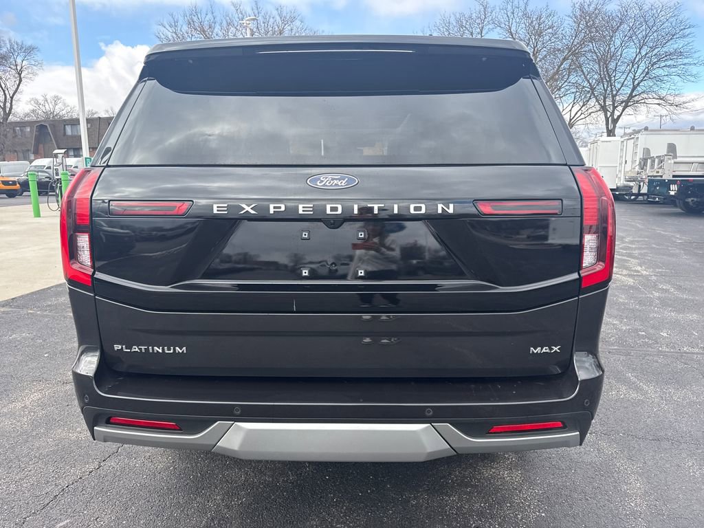 Used 2025 Ford Expedition Max Platinum w/ Driver's Package image 8
