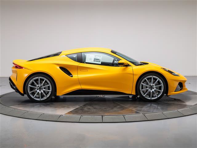 Used 2025 Lotus Emira RWD image 6