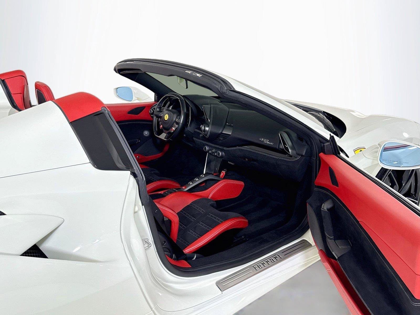 Used 2019 Ferrari 488 Spider RWD image 29