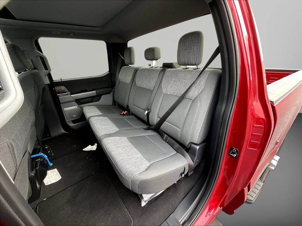 New 2026 Ford F350 XLT w/ XLT Premium Package AWD/4WD image 14