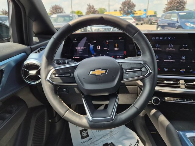 Used 2024 Chevrolet Equinox EV LT FWD image 19