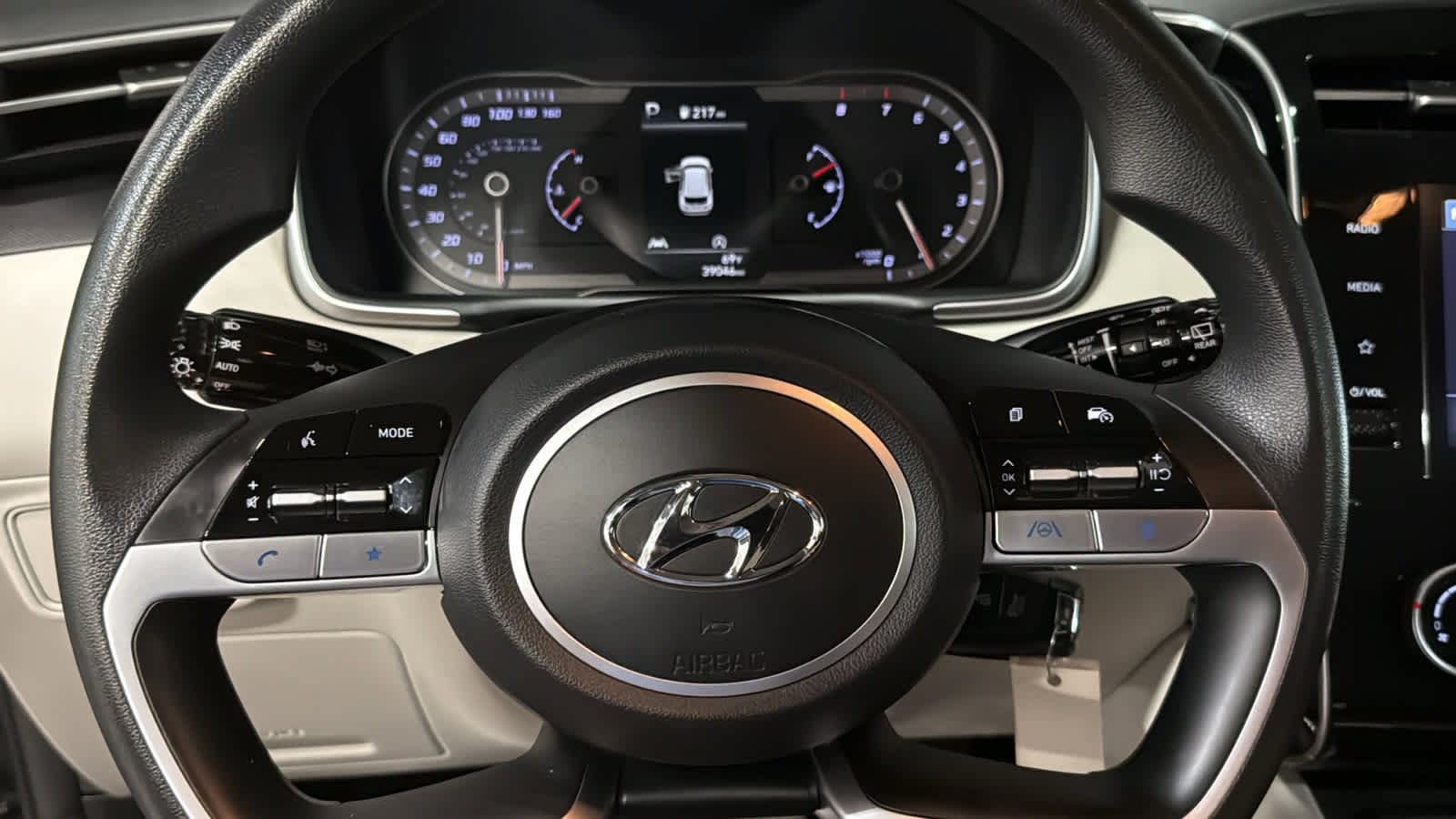 Used 2024 Hyundai Tucson SE AWD/4WD image 11