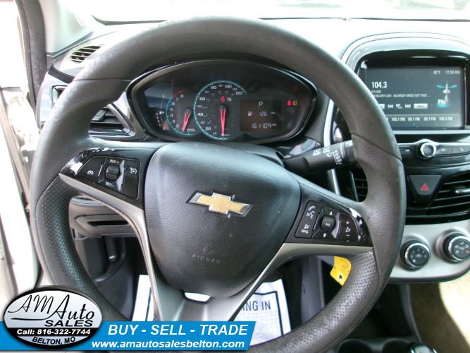 Used 2016 Chevrolet Spark LT image 21