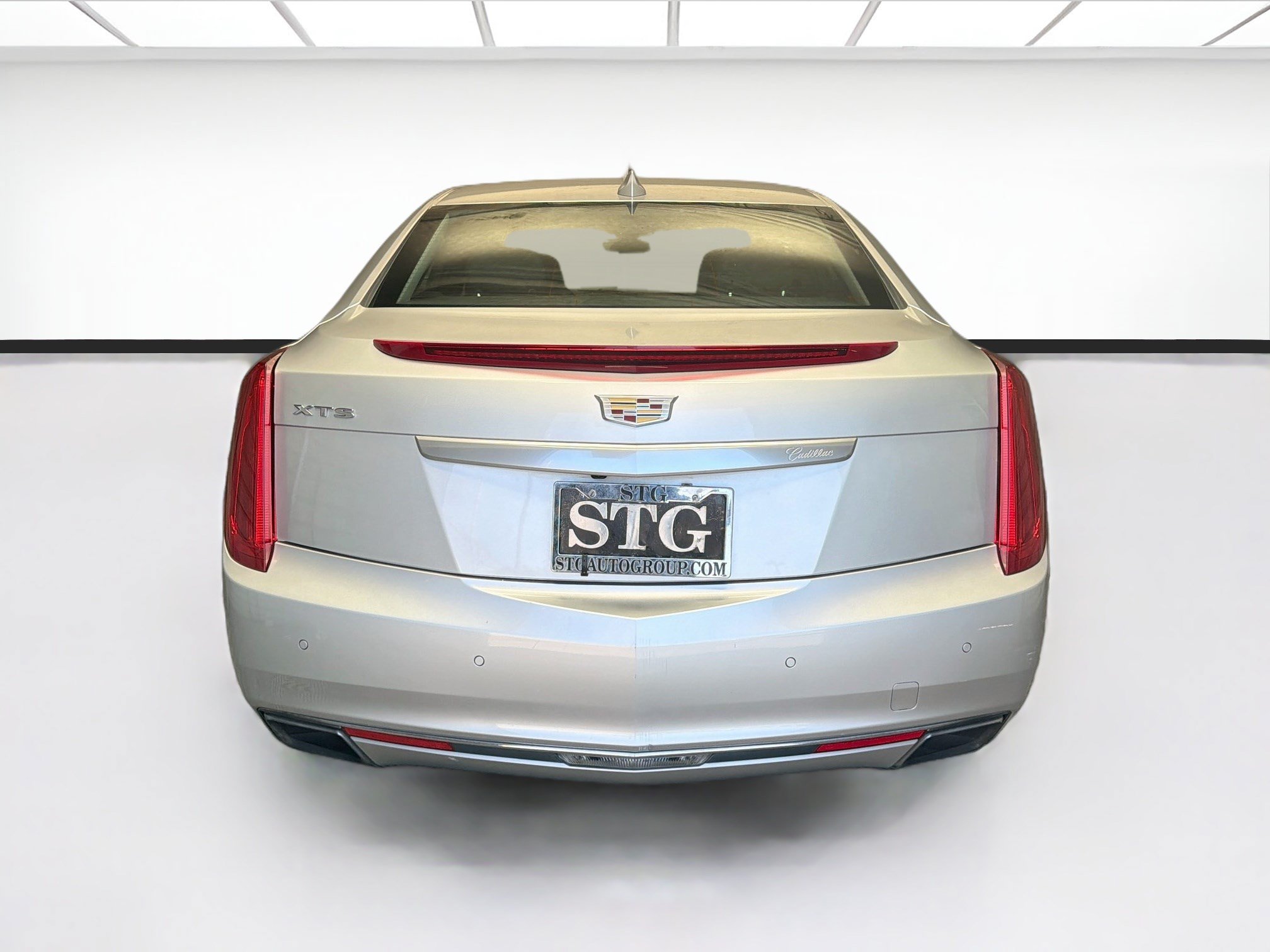 Used 2017 Cadillac XTS Luxury FWD image 5