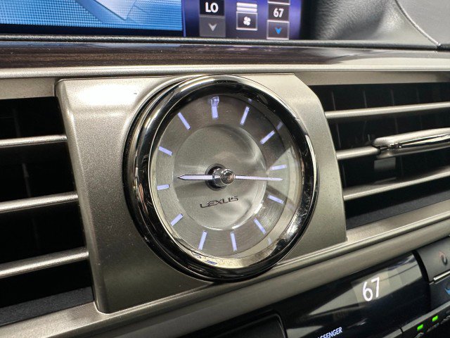 Used 2015 Lexus LS 460 L image 24