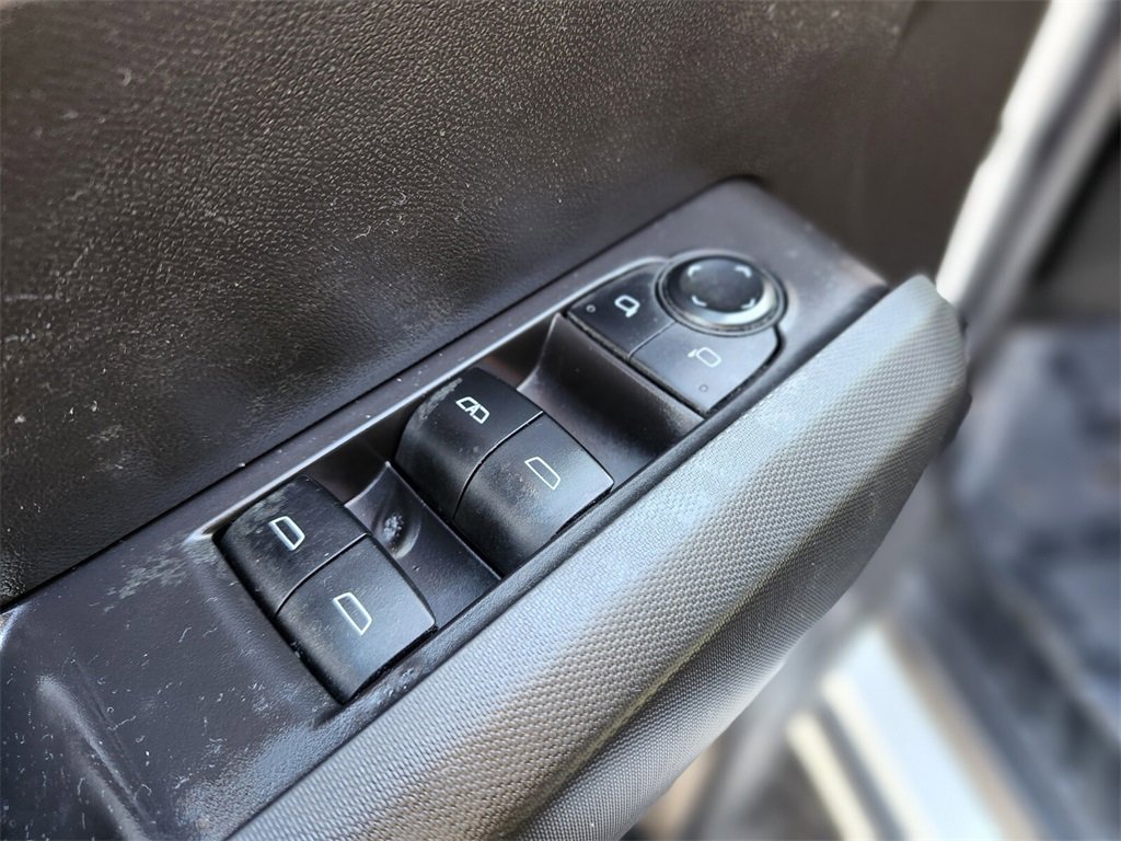 Used 2024 Chevrolet Colorado LT w/ LT Convenience Package II image 15