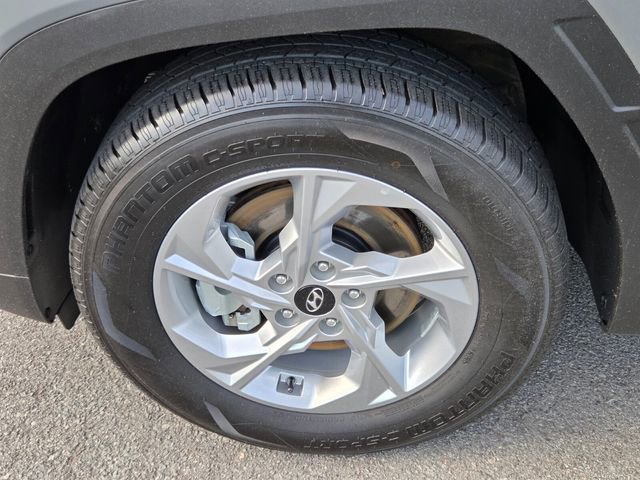 Used 2024 Hyundai Tucson SE FWD image 17