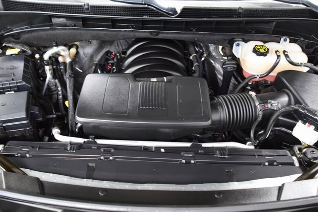 Used 2023 Cadillac Escalade Sport w/ LPO, ONYX Package image 31