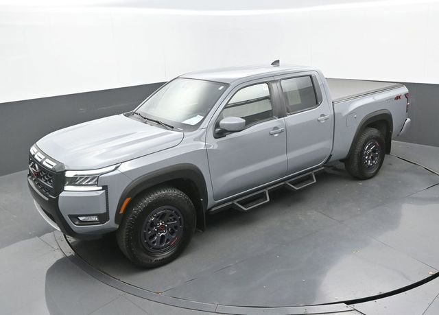 Used 2025 Nissan Frontier PRO-4X image 33