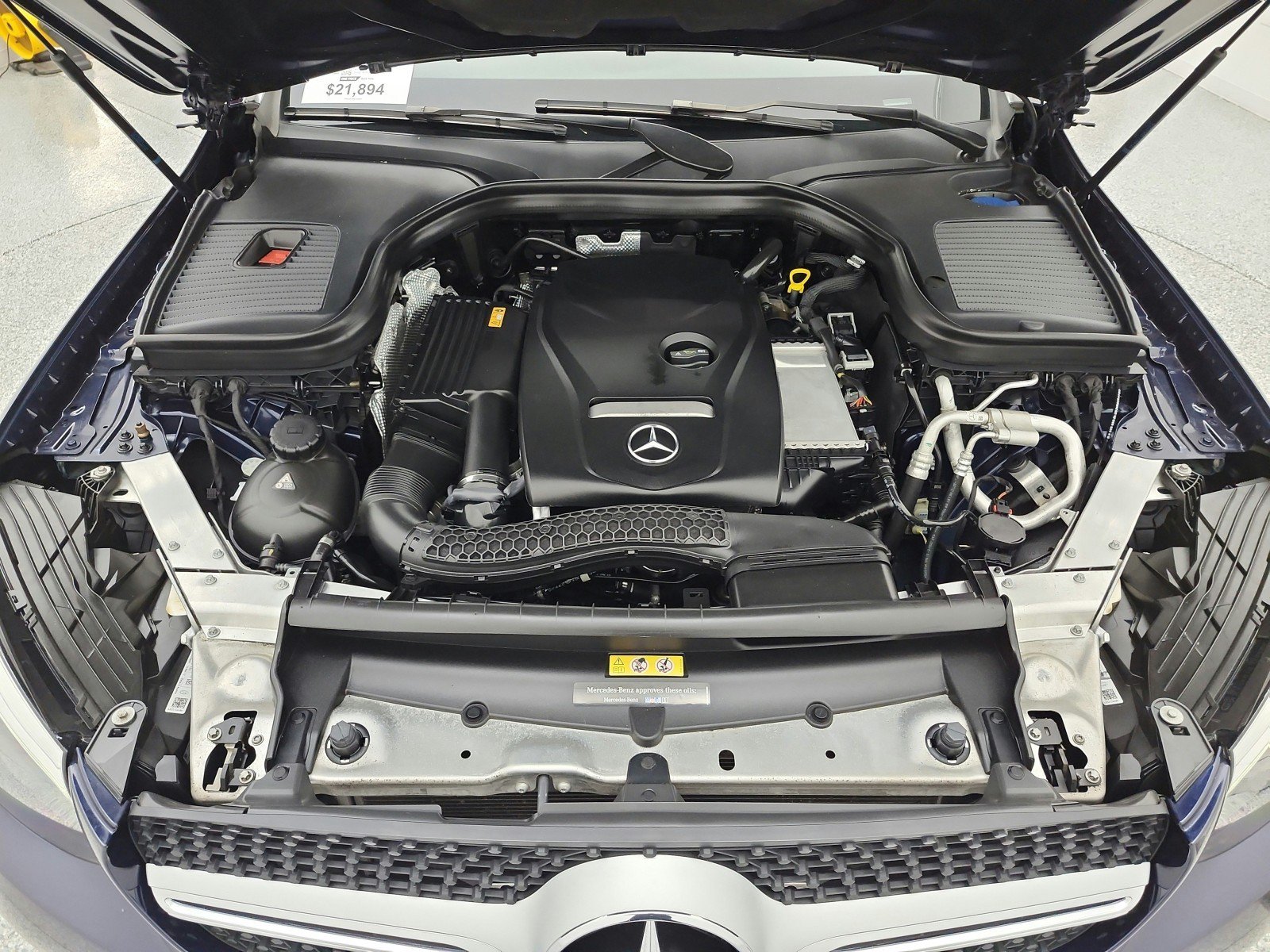 Used 2017 Mercedes-Benz GLC 300 4MATIC Coupe image 16