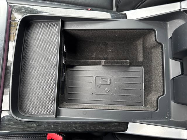 Used 2019 Audi Q8 Prestige w/ Luxury Package image 30