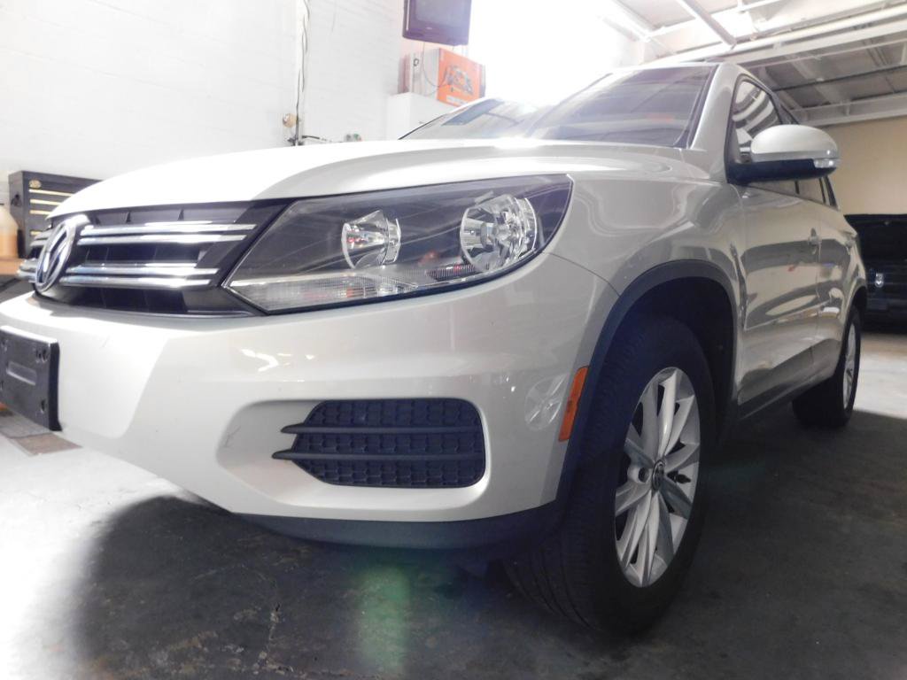 Used 2015 Volkswagen Tiguan SE AWD/4WD image 7