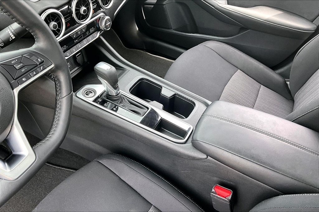 Used 2024 Nissan Sentra SV w/ All-Weather Package FWD image 17