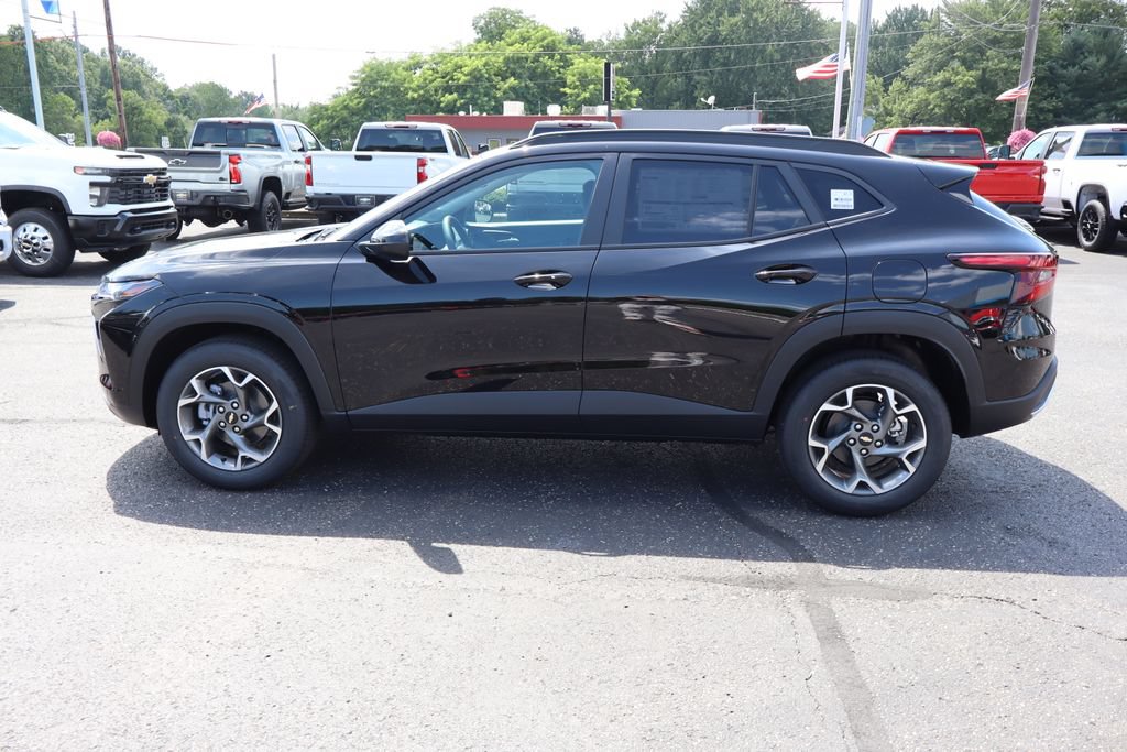 New 2026 Chevrolet Trax LT w/ LT Convenience Package FWD image 22