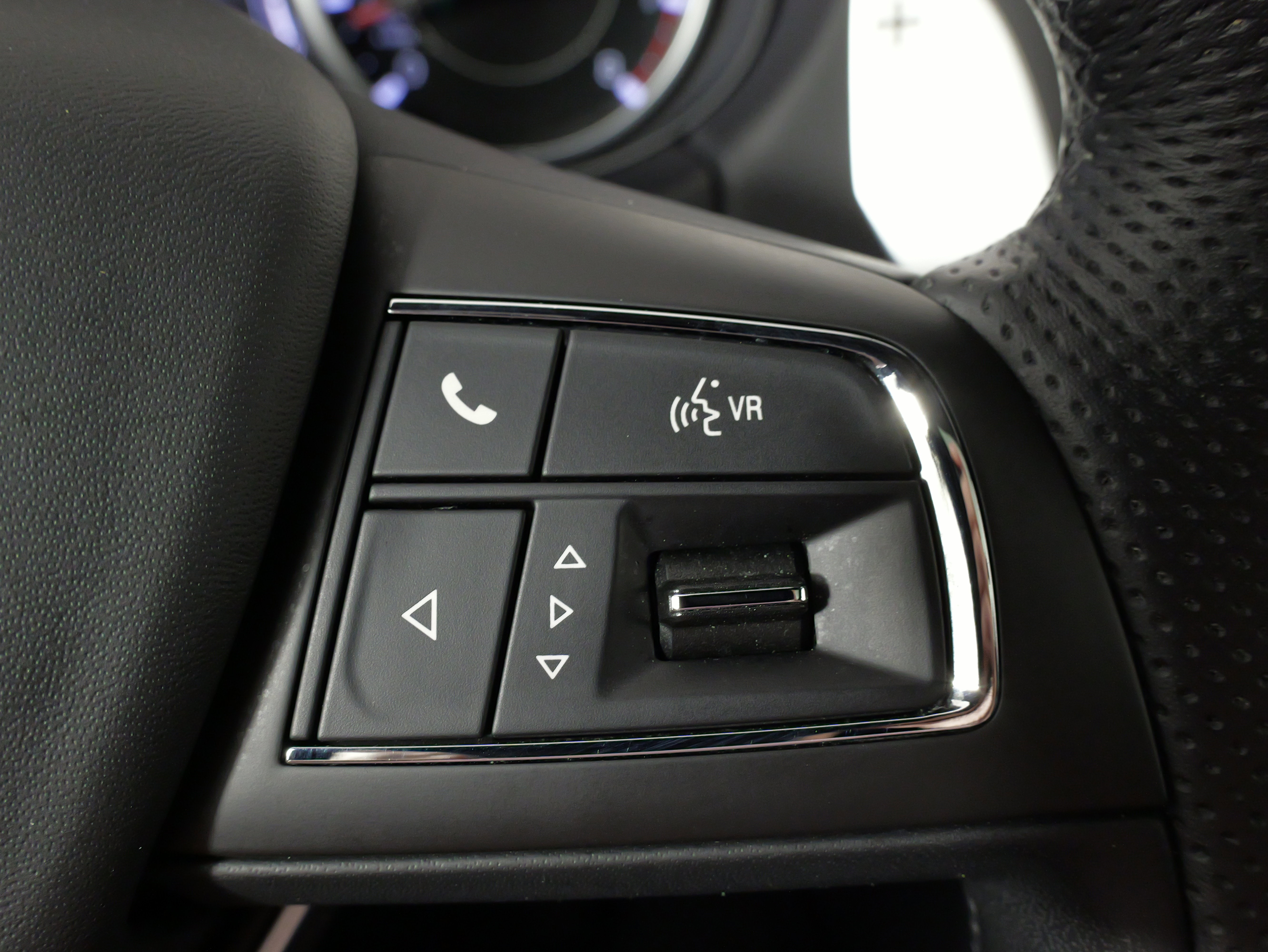 Used 2024 Maserati Levante GT Ultima image 43