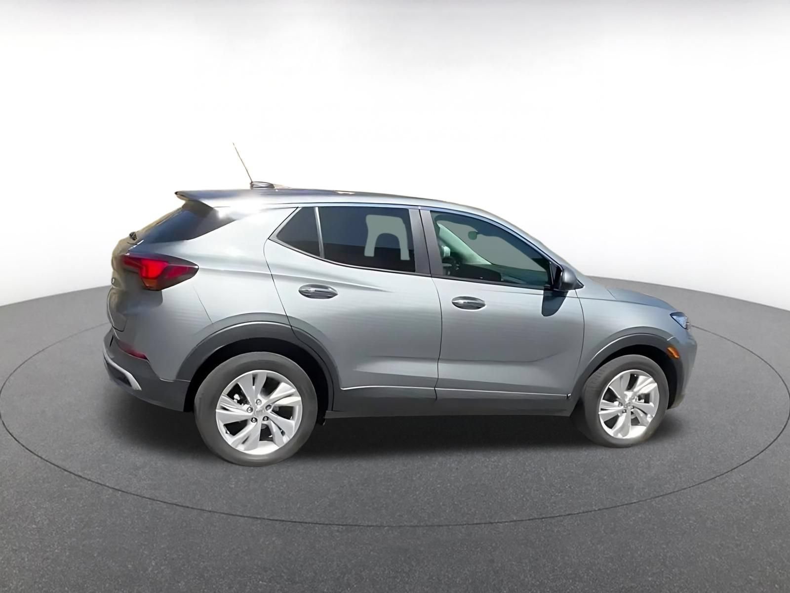 Used 2025 Buick Encore GX Preferred AWD/4WD image 13