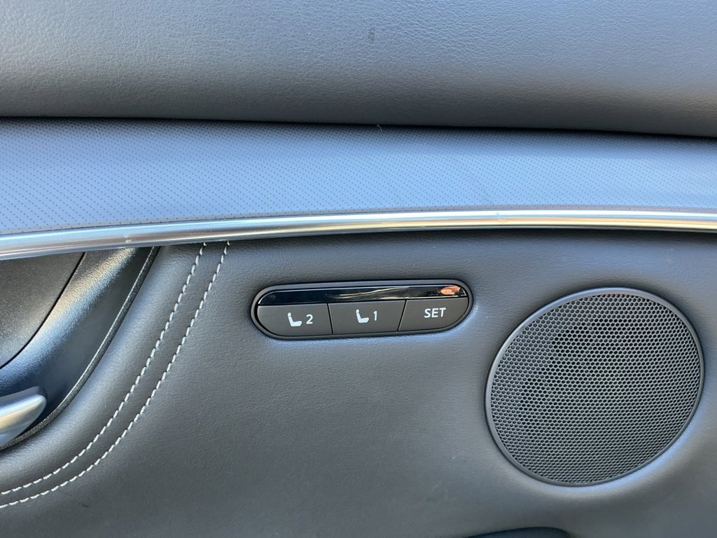 Certified 2025 INFINITI QX55 Luxe w/ Cargo Package image 25