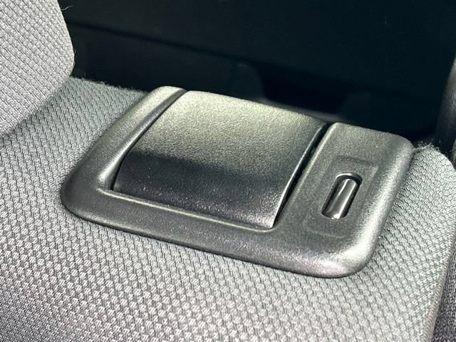Used 2025 Toyota RAV4 XLE AWD/4WD image 29