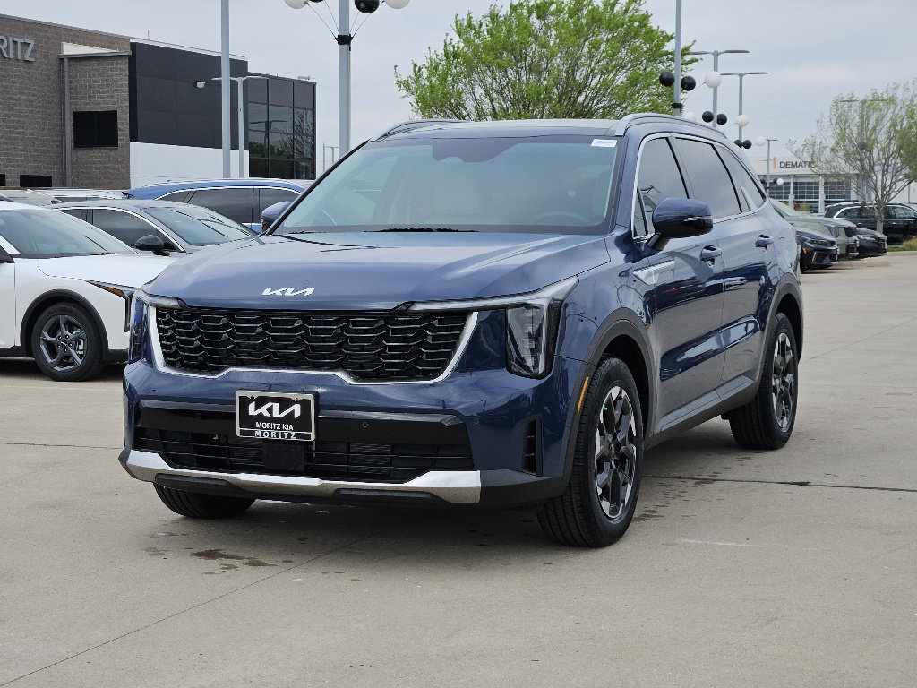 New 2026 Kia Sorento S image 2