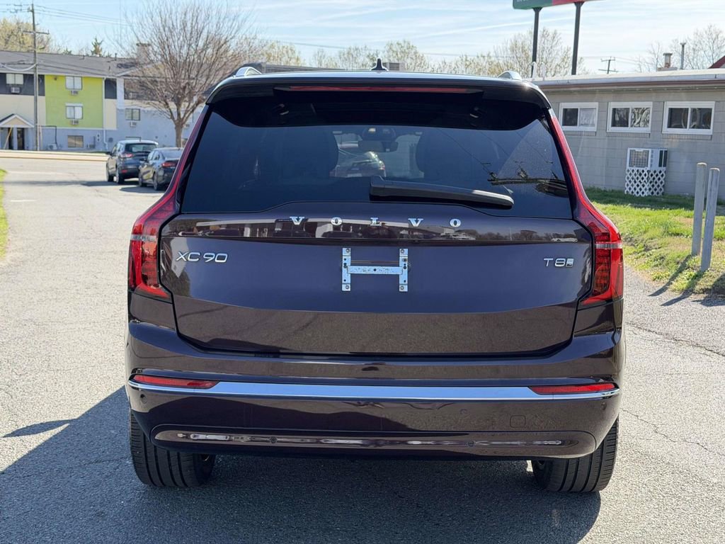 Used 2025 Volvo XC90 T8 Ultra image 21
