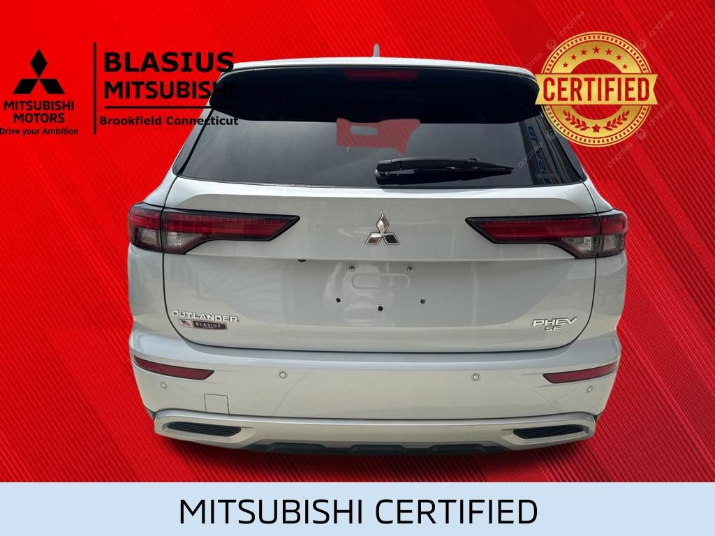 Used 2023 Mitsubishi Outlander 4WD Plug-In Hybrid image 8