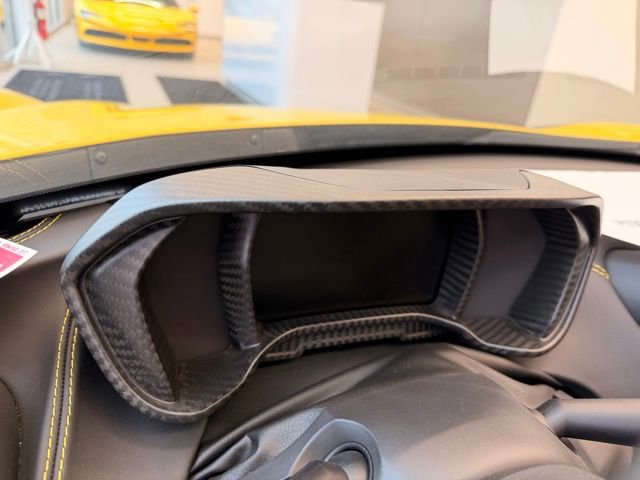 Used 2015 Alfa Romeo 4C Spider w/ Convenience Group image 18