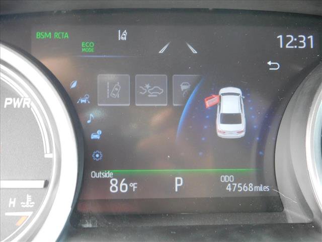 Used 2022 Toyota Camry XLE FWD image 17