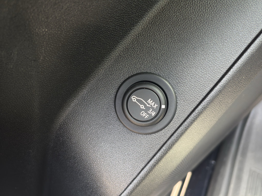Used 2020 Chevrolet Equinox LT AWD/4WD image 26