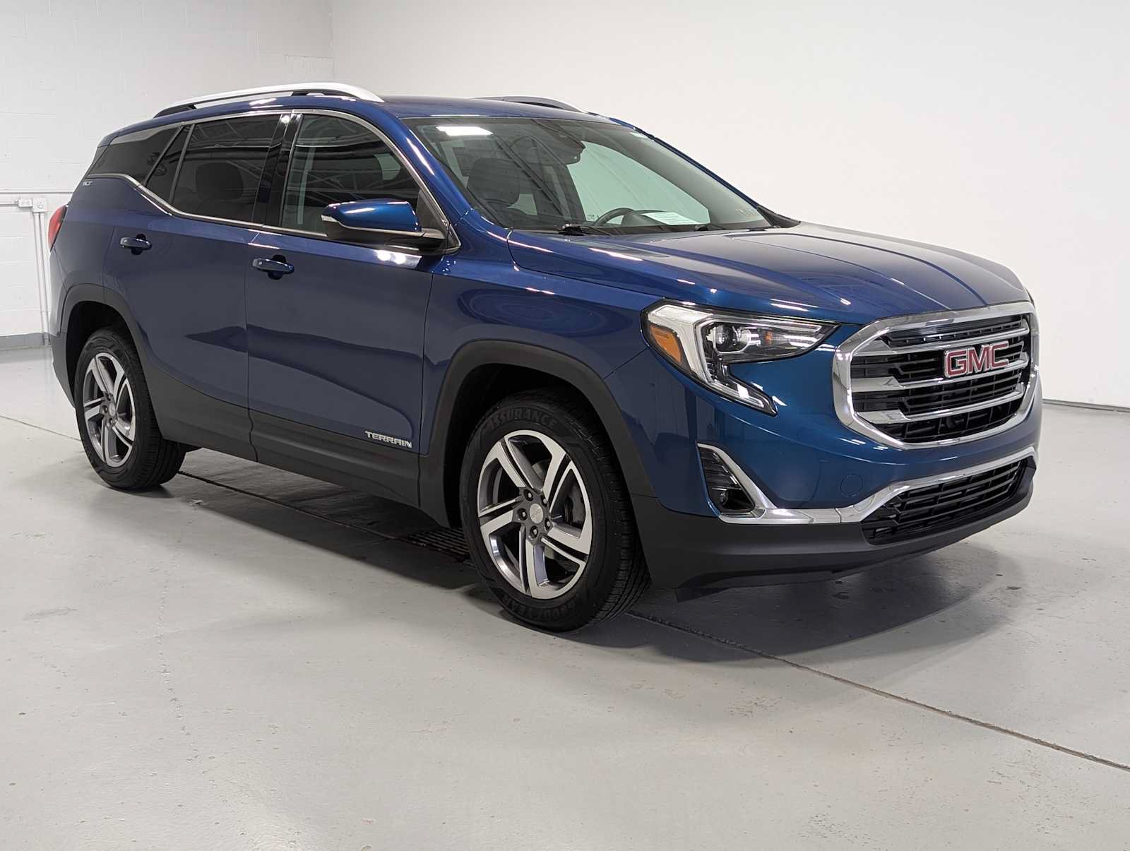 Used 2020 GMC Terrain SLT w/ Preferred Package AWD/4WD image 6