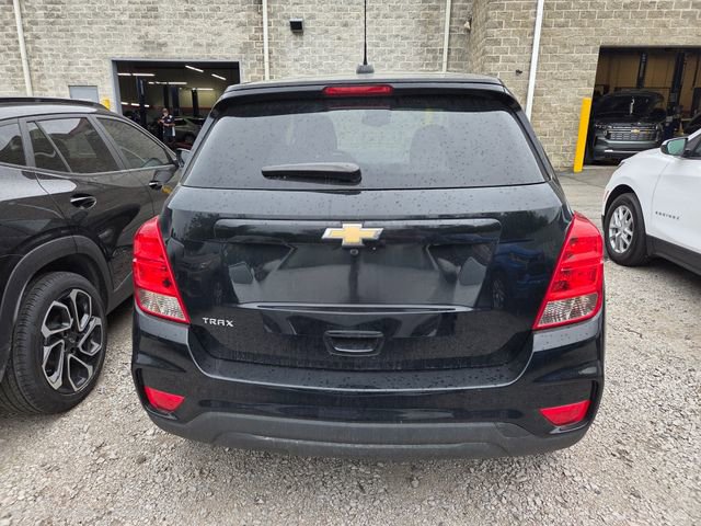 Used 2020 Chevrolet Trax LS w/ Tint and Cruise Package FWD image 6