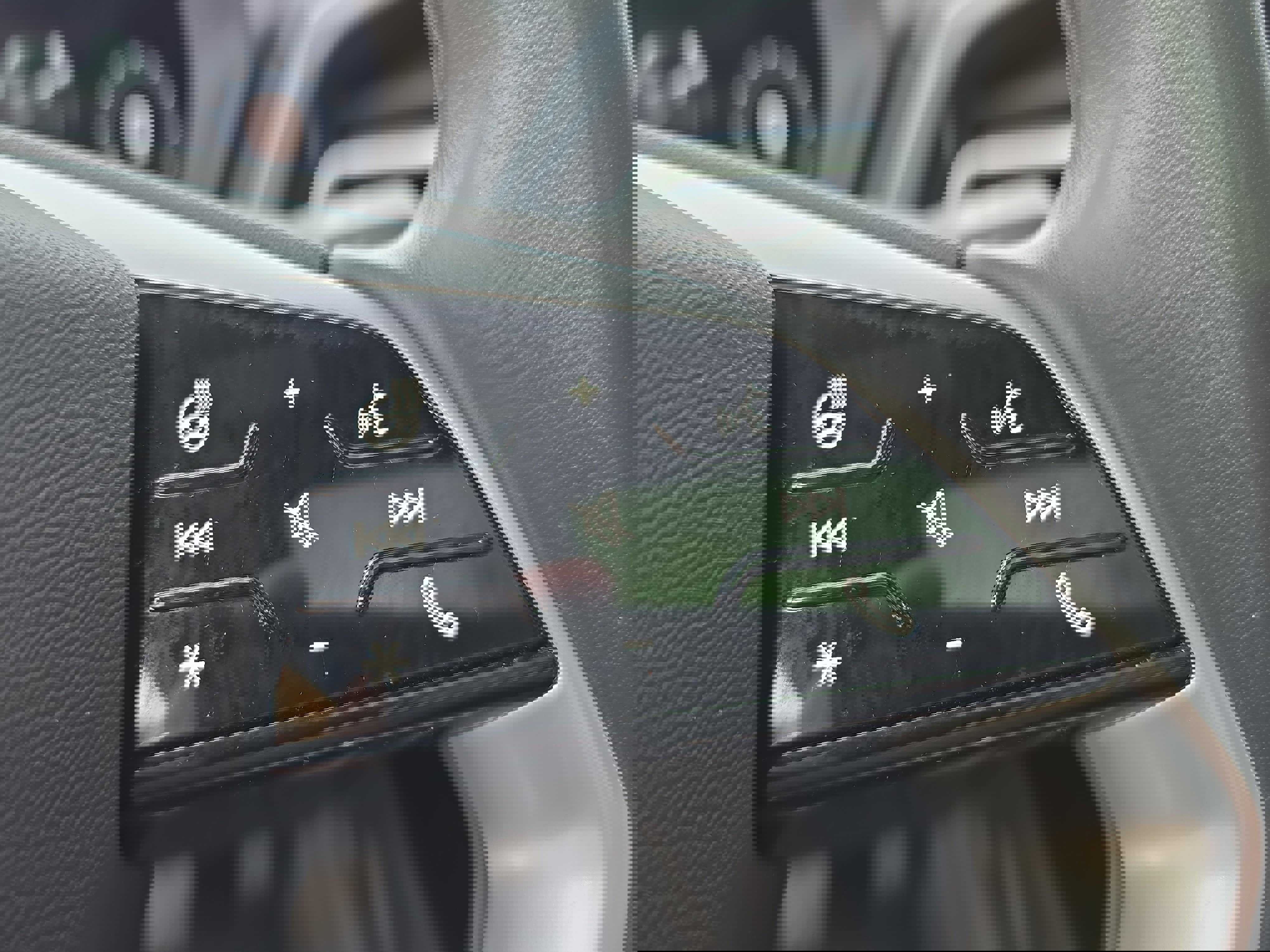 Used 2023 Audi Q4 e-tron Prestige w/ Black Optic Package image 18