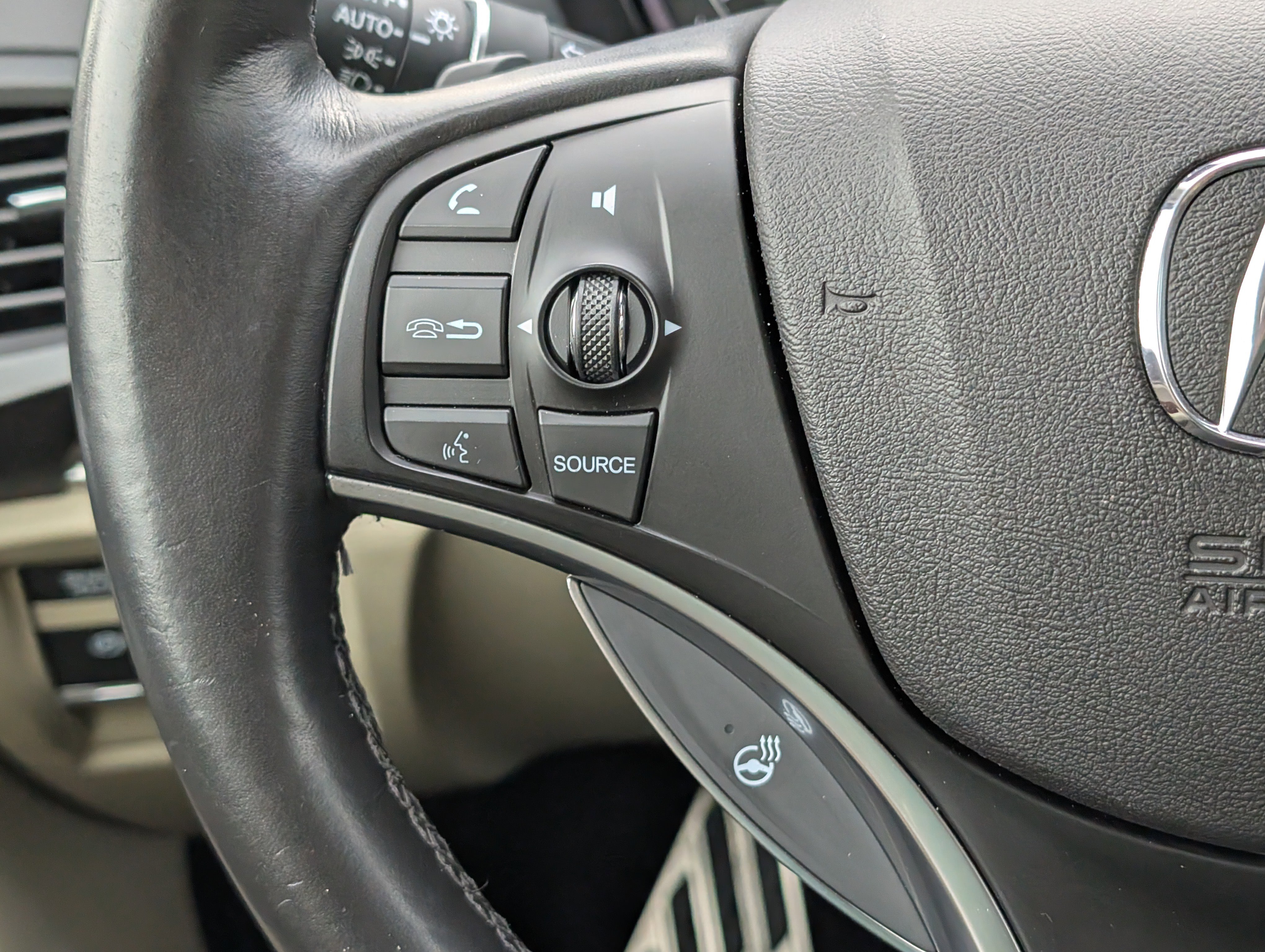 Used 2018 Acura MDX Sport Hybrid w/ Advance Pkg image 15