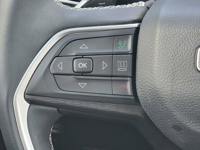 Used 2024 Jeep Grand Cherokee L Altitude image 29