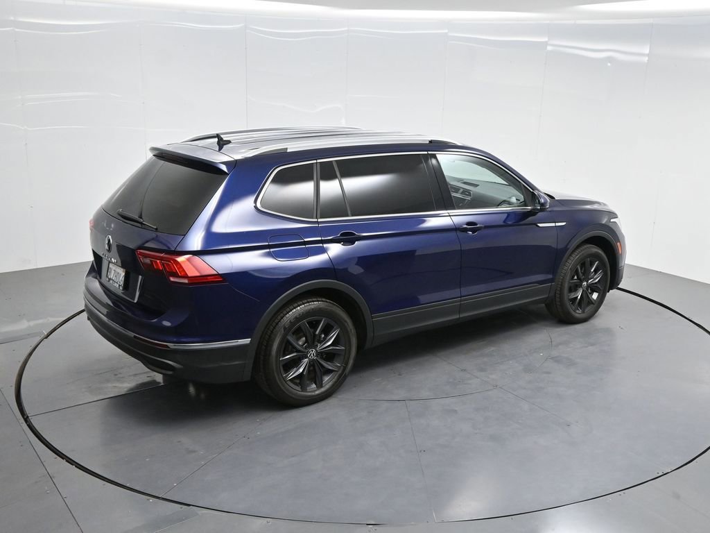 Used 2024 Volkswagen Tiguan SE image 47