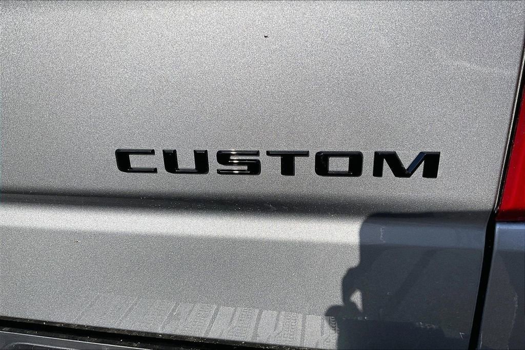 New 2026 Chevrolet Silverado 1500 Custom Trail Boss w/ LPO, Dark Essentials Package image 9
