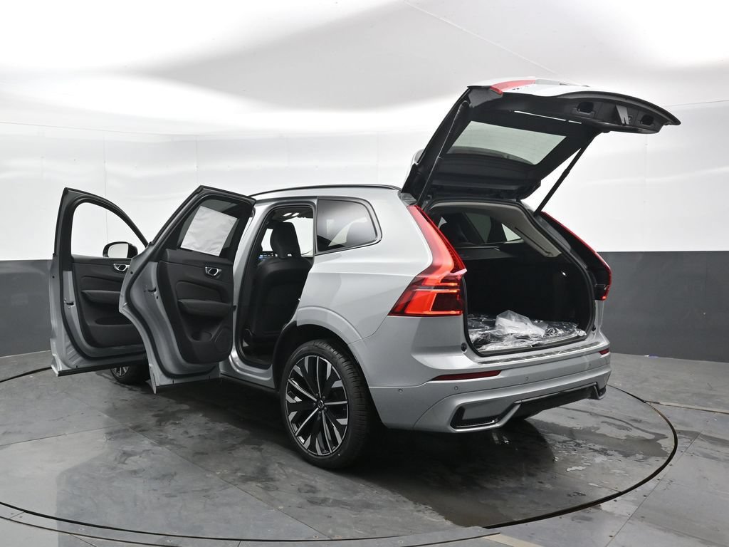 New 2026 Volvo XC60 B5 Ultra w/ Climate Package AWD/4WD image 41