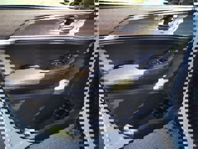 New 2025 Jeep Grand Cherokee Limited w/ Trailer Tow Package image 29