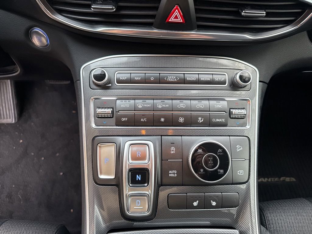 Used 2023 Hyundai Santa Fe SEL image 7