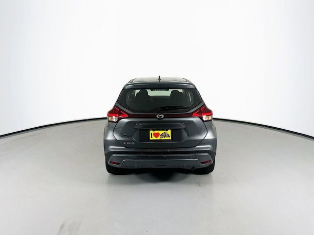 New 2025 Nissan Kicks Play S image 6