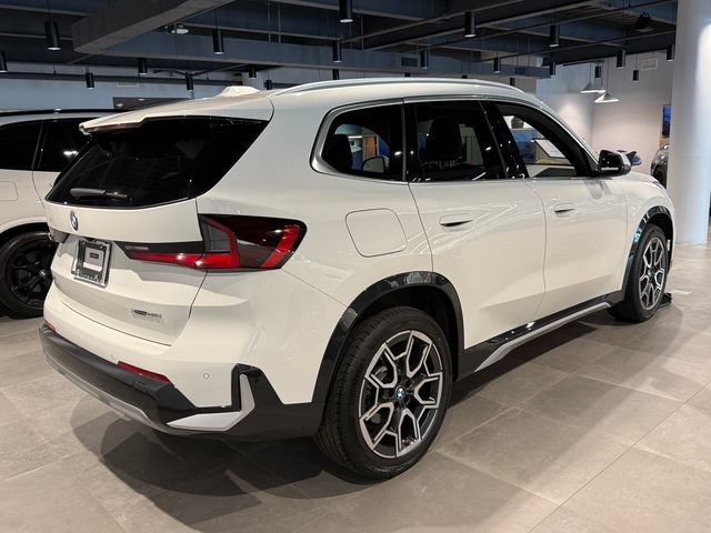 Certified 2026 BMW X1 xDrive28i w/ Convenience Package AWD/4WD image 4