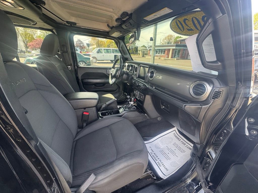 Used 2020 Jeep Gladiator Overland AWD/4WD image 25
