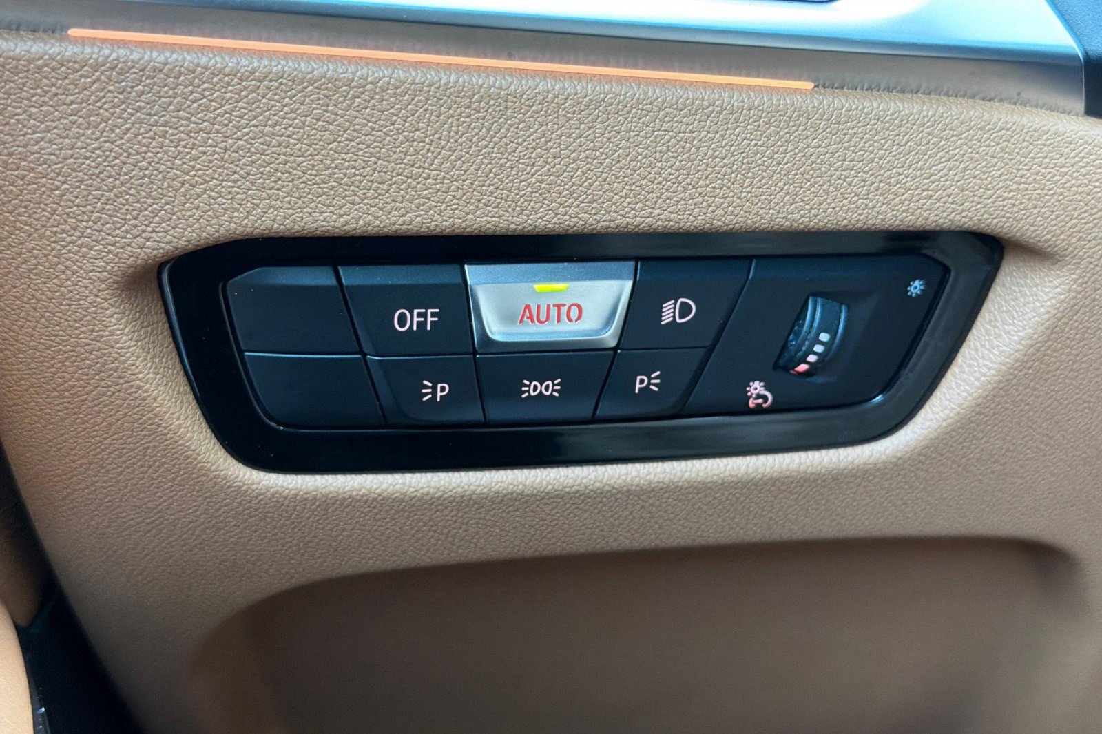 Used 2023 BMW 330i 330i w/ Premium Package image 36