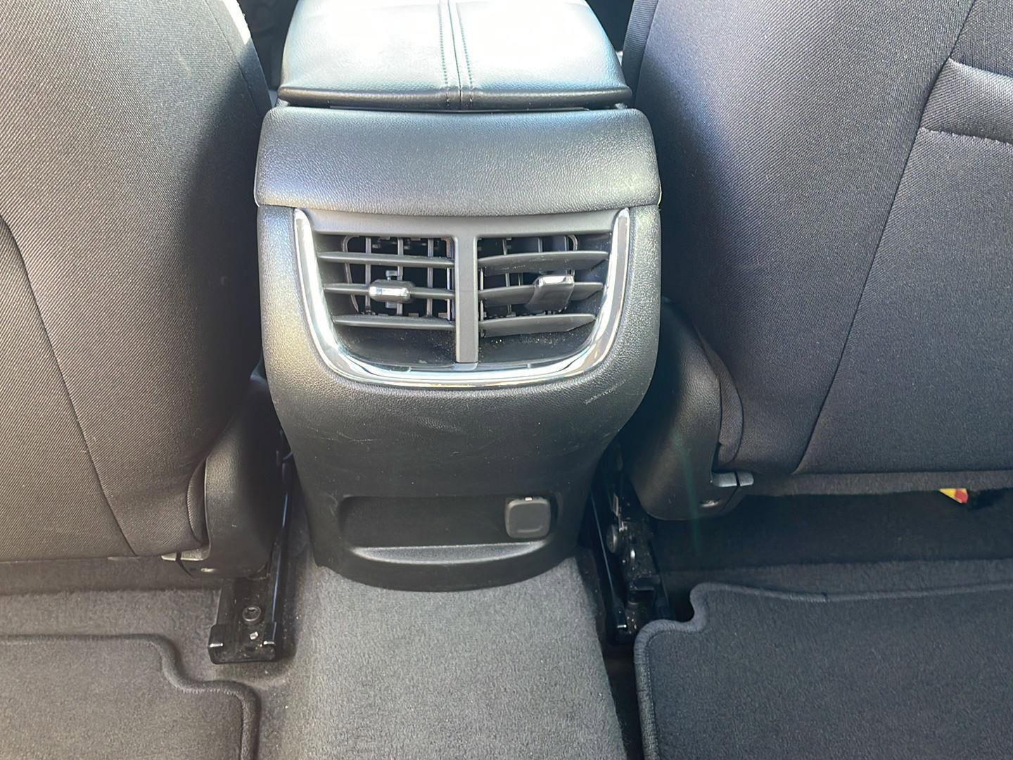 Used 2024 Chevrolet Malibu LT image 10