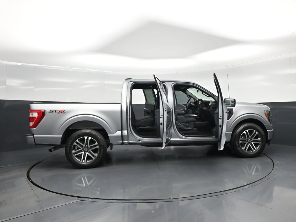 Used 2023 Ford F150 XL w/ STX Appearance Package RWD image 5