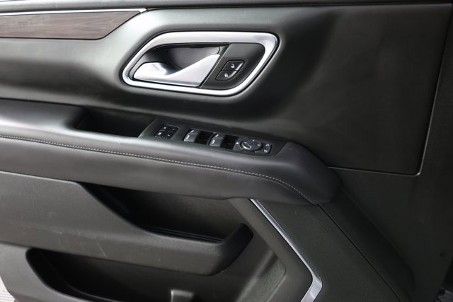 Used 2021 Chevrolet Suburban Z71 image 23