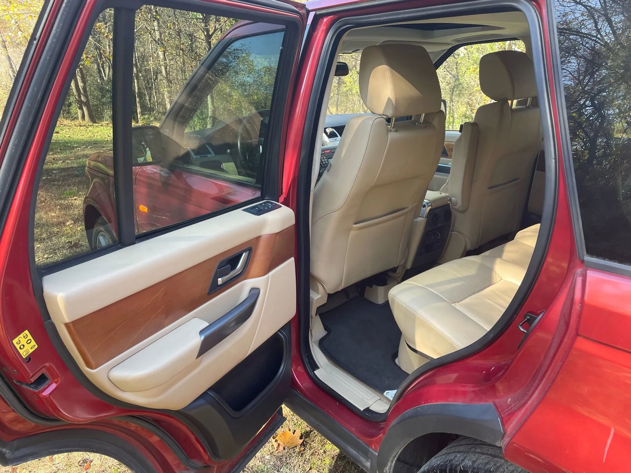 Used 2007 Land Rover Range Rover Sport HSE image 9