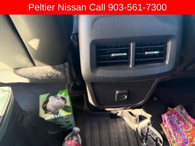 Used 2024 GMC Terrain SLT w/ Tech Package FWD image 20