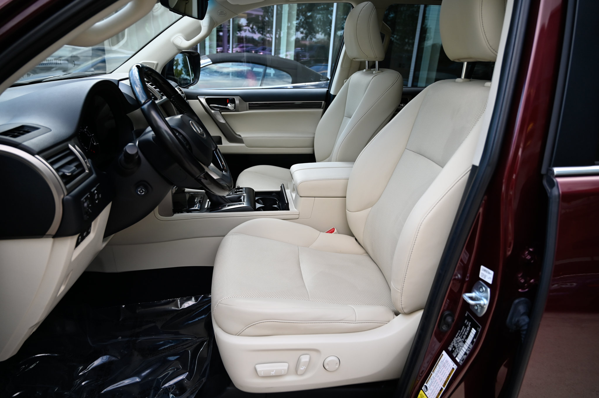 Used 2021 Lexus GX 460 Premium w/ Premium Package AWD/4WD image 17