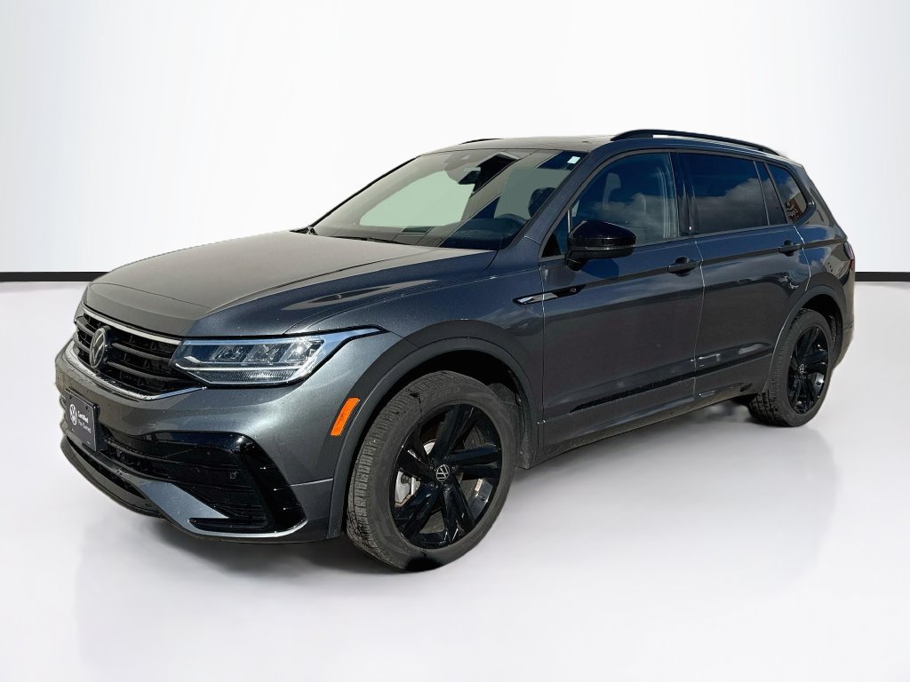 Used 2024 Volkswagen Tiguan SE R-Line